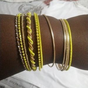 Bracelet sets